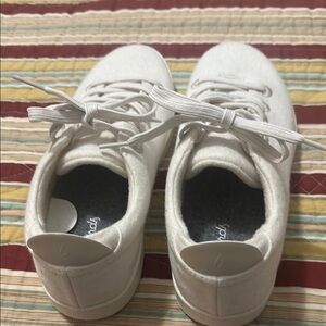 Allbirds wool pipers Women's White Athletic Shoes